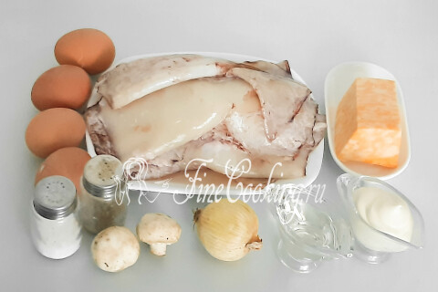 Фаршированные кальмары с грибами, сыром и яйцом в духовке. Шаг 1