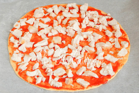Пицца с курицей и грибами. Шаг 9