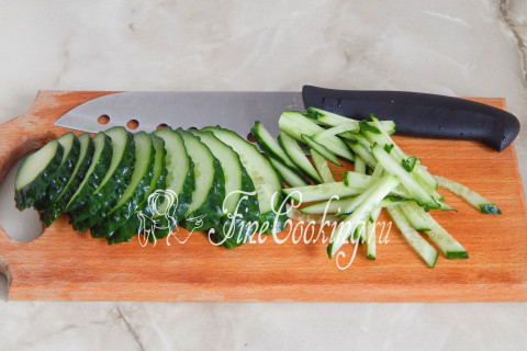 Зеленый салат с редисом. Шаг 6